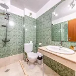 Elit Hotel 3*